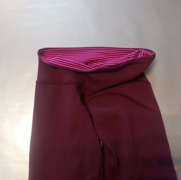 Lululemon Women's leggings SIZE 2 - Picture 7 of 12